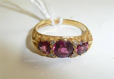 Lot 59 - An 18ct gold stone set ring
