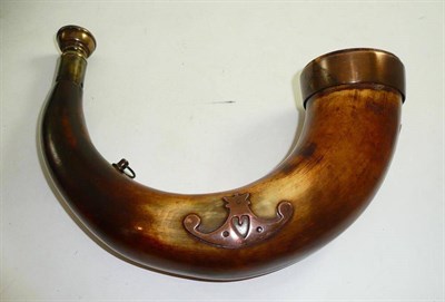 Lot 330 - 18th/19th century cow horn with brass mounts