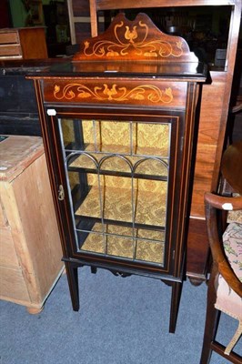 Lot 439 - An Art Nouveau mahogany display cabinet