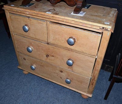 Lot 440 - A Victorian pine three height chest of drawers