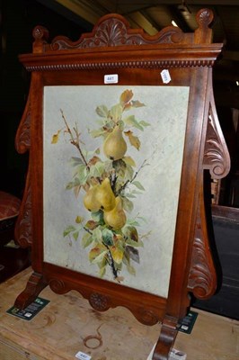 Lot 441 - A late Victorian fire screen with an oil on canvas insert depicting still life of pears