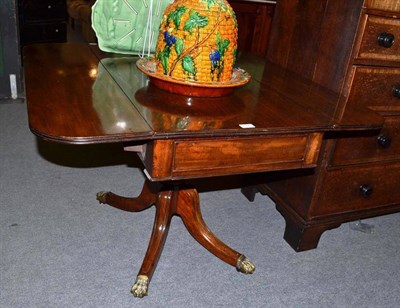 Lot 477 - A mahogany Regency Pembroke table