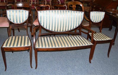 Lot 486 - Three piece salon suite