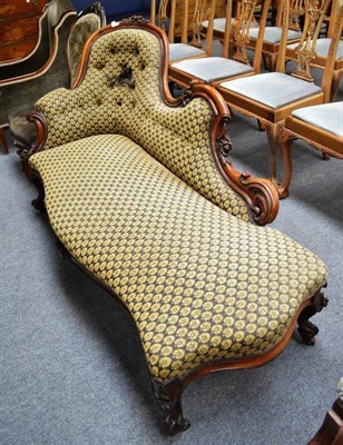 Lot 491 - A Victorian walnut framed chaise lounge