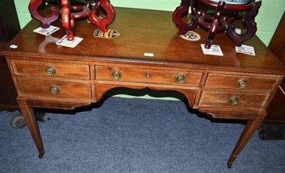 Lot 566 - An Edwardian inlaid mahogany sideboard