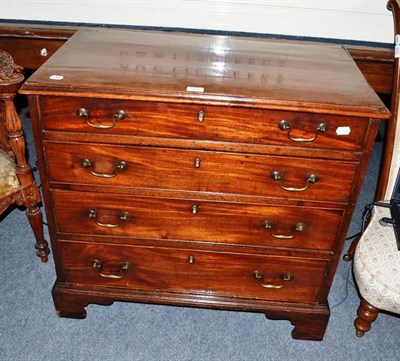 Lot 574 - A small mahogany four height chest of drawers