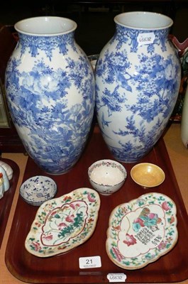 Lot 21 - A pair of Japanese vases, two enamelled dishes and three bowls