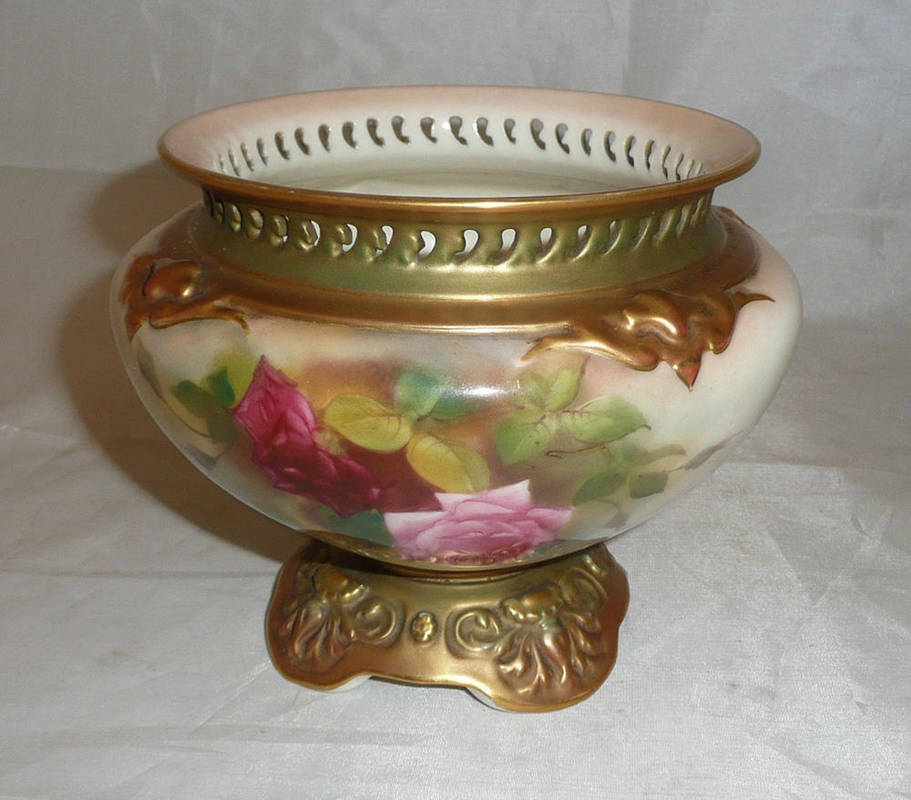 Lot 121 - A Royal Worcester bowl painted with roses by E M Fildes