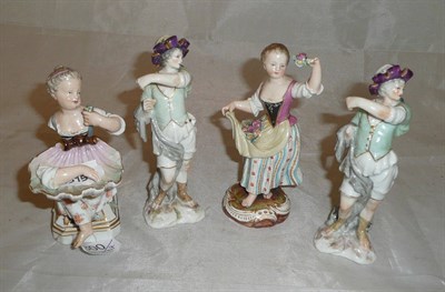 Lot 300 - Two Meissen figures (a.f.) and two Samson figures (a.f.)