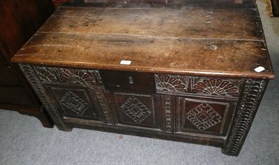 Lot 501 - A small oak coffer