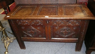 Lot 503 - An oak coffer