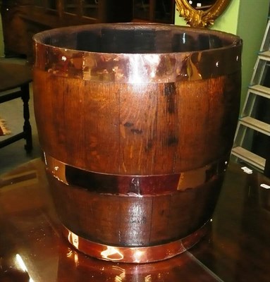 Lot 505 - A coopered oak barrel