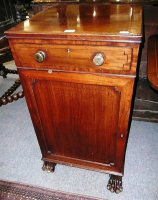 Lot 555 - Regency pedestal cupboard