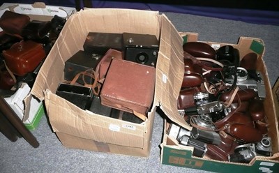 Lot 1147 - A Large Collection of Mixed Cameras, including folding rollfilm, box cameras, Kodak Duaflex,...