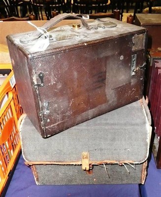 Lot 1152 - An A & N Auxiliary (Army & Navy) Box Type Plate Camera, with black leather covered wooden body,...