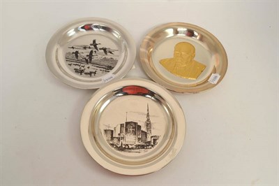 Lot 26 - Two boxed silver plates and another