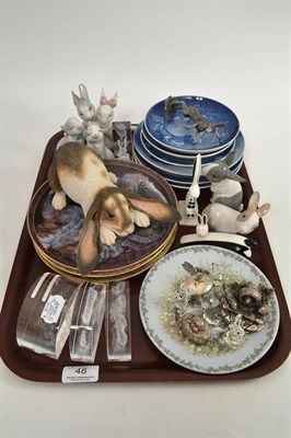 Lot 48 - A collection of rabbit ornaments including Nao, Country Artists, Bing & Grondhl, etc
