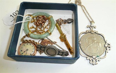 Lot 103 - Jade and coral pendant, brooches, lady's wristwatch, etc
