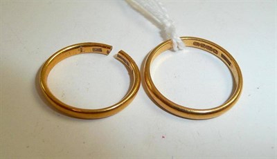 Lot 112 - Two 22ct gold rings