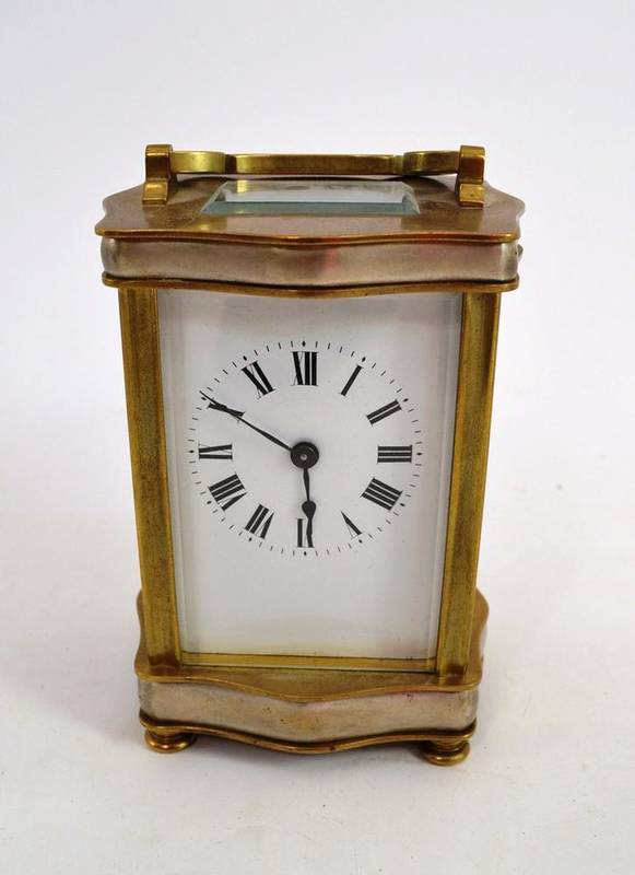 Lot 116 - A brass cased carriage clock