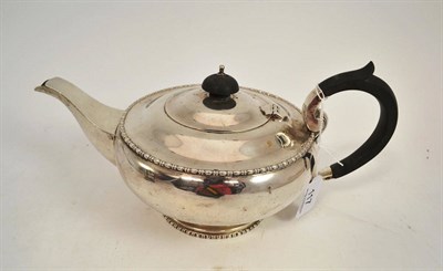 Lot 117 - A Walker & Hall silver teapot