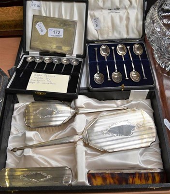 Lot 172 - Quantity of assorted silver