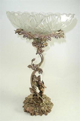 Lot 386 - An Elkington and Co silver plated centrepiece with cut glass dish