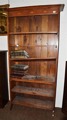 Lot 489 - An Arts & Crafts six shelf oak bookcase