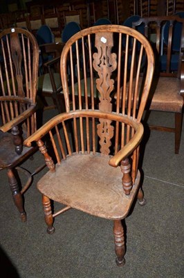 Lot 565 - Windsor chair