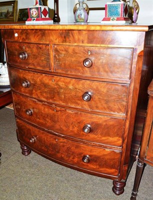 Lot 632 - A Victorian mahogany bow front chest of drawers