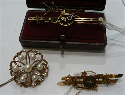 Lot 9 - Three brooches, one cased