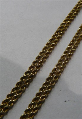 Lot 49 - A rope twist long chain