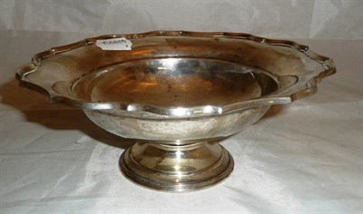 Lot 93 - A silver pedestal bowl, Chester