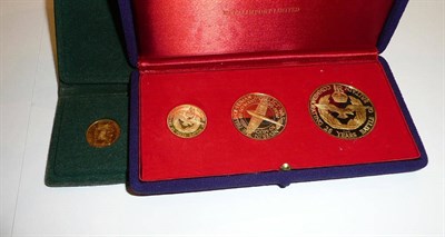 Lot 158 - A set of 18ct gold Battle of Britain Commemorative Medals, and another 18ct gold coin