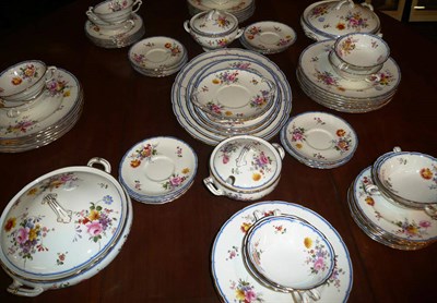 Lot 427 - A Royal Crown Derby twelve piece dinner service