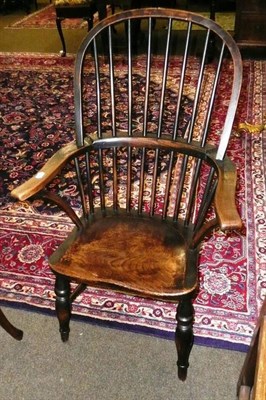 Lot 616 - A 19th century Windsor chair