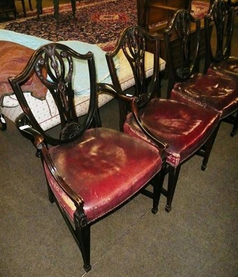 Lot 622 - Five Hepplewhite style dining chairs