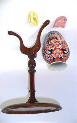 Lot 185 - Imari vase, pair of glass swans and a reproduction wine table