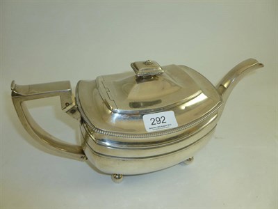 Lot 292 - George III silver teapot, London 1808