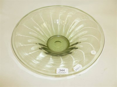 Lot 344 - A large Whitefriars bowl