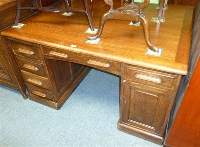 Lot 520 - Oak double pedestal desk