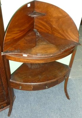 Lot 526 - A mahogany corner washstand