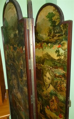 Lot 528 - Three fold fire screen