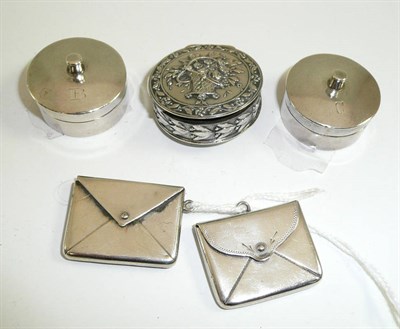 Lot 150 - # Three circular pill boxes and two envelope stamp cases