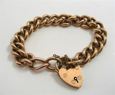 Lot 462 - A 9ct gold bracelet