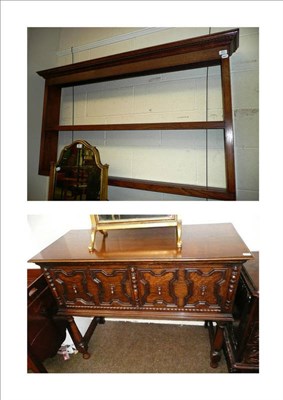 Lot 663 - An early 20th century sideboard and an oak dresser rack