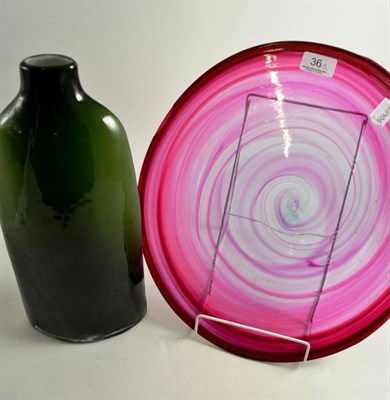 Lot 36 - A green decorative glass vase, decorative plate