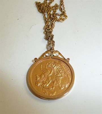 Lot 87 - An 1899 full sovereign pendant on chain
