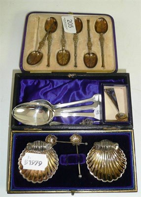 Lot 205 - A small collection of silver including six cased Roman style coffee spoons, a pair of salts etc