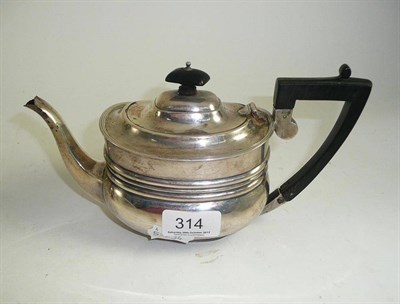 Lot 314 - Silver teapot